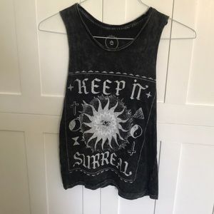 Keep it surreal sleeveless tee